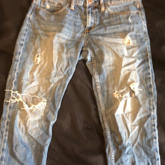 👑 2/$40 👑 American eagle cropped jeans - Picture 2 of 6